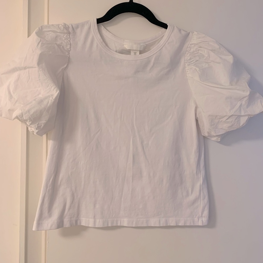 White puff sleeve top